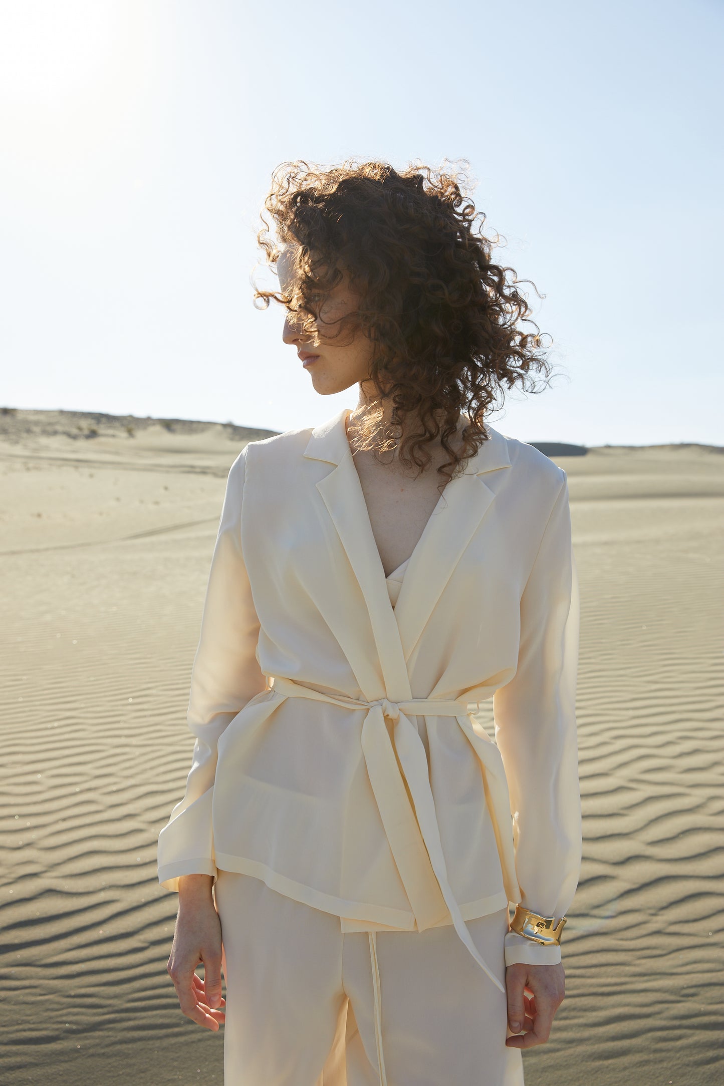 silk shirt 'Moon-Halo'