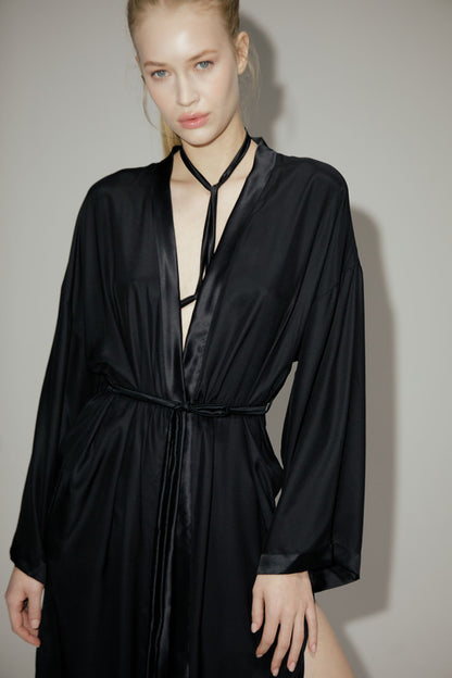 silk robe 'Melania' black