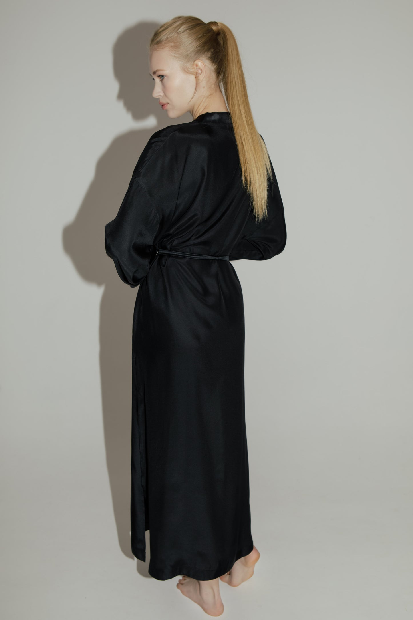 silk robe 'Melania' black